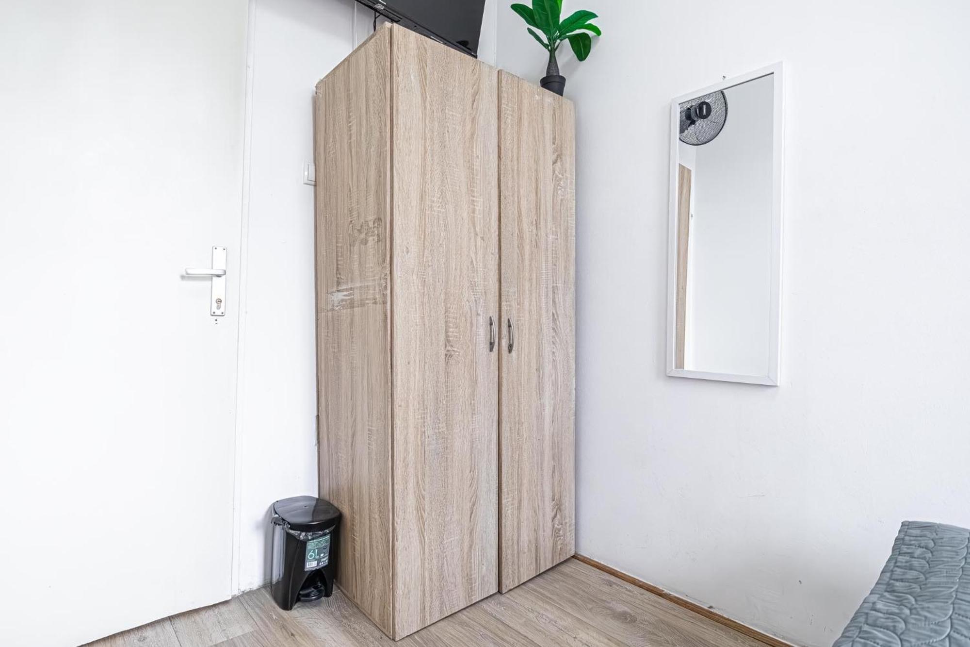 Apartment Massive 6br Shared At Millenium For Big Groups *