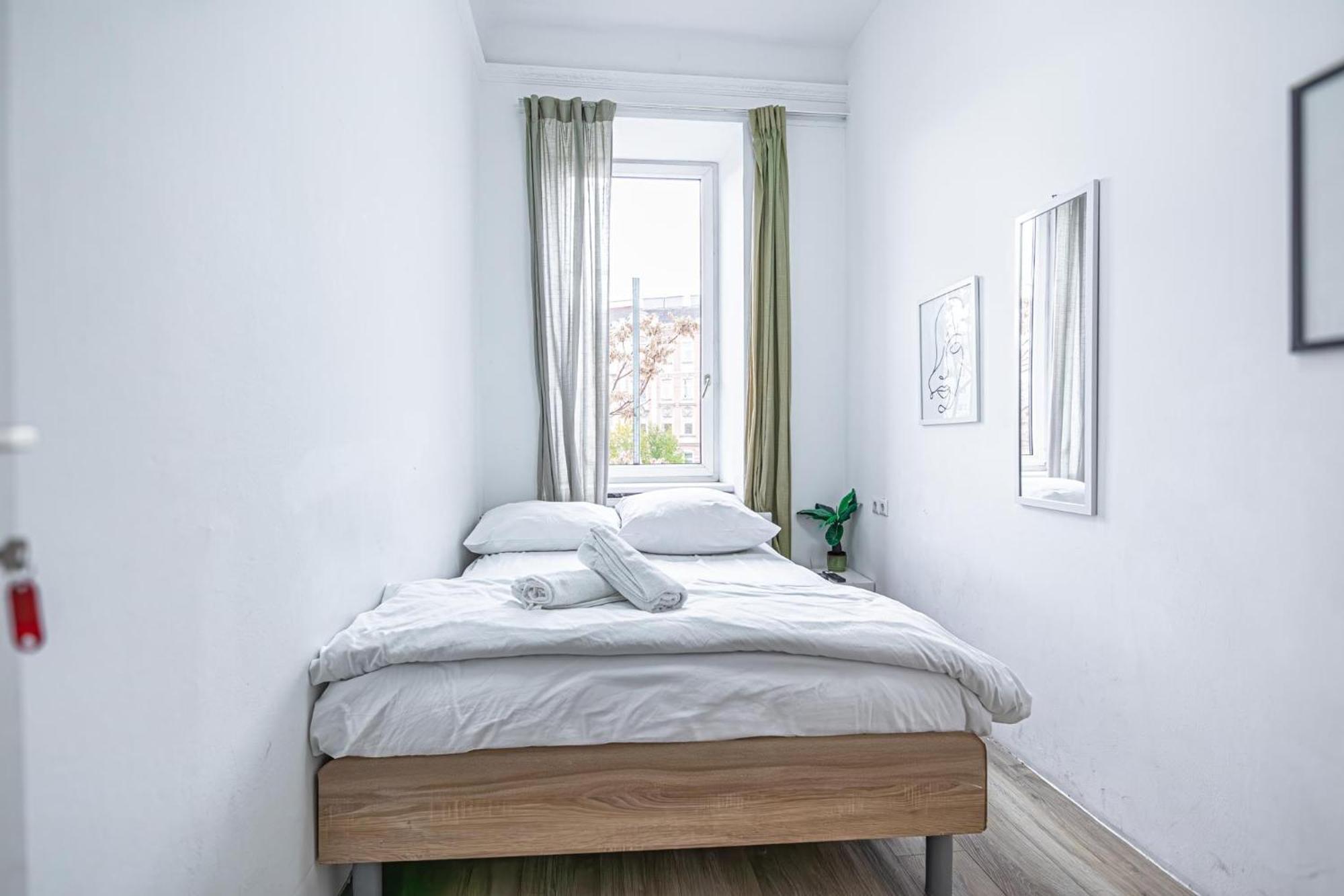 Massive 6br Shared At Millenium For Big Groups Apartment *