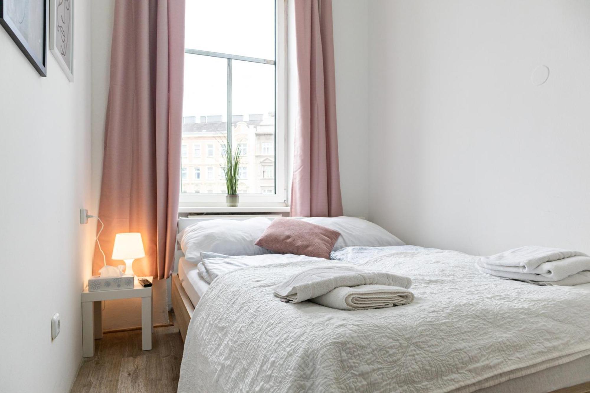 Apartment Massive 6br Shared At Millenium For Big Groups *