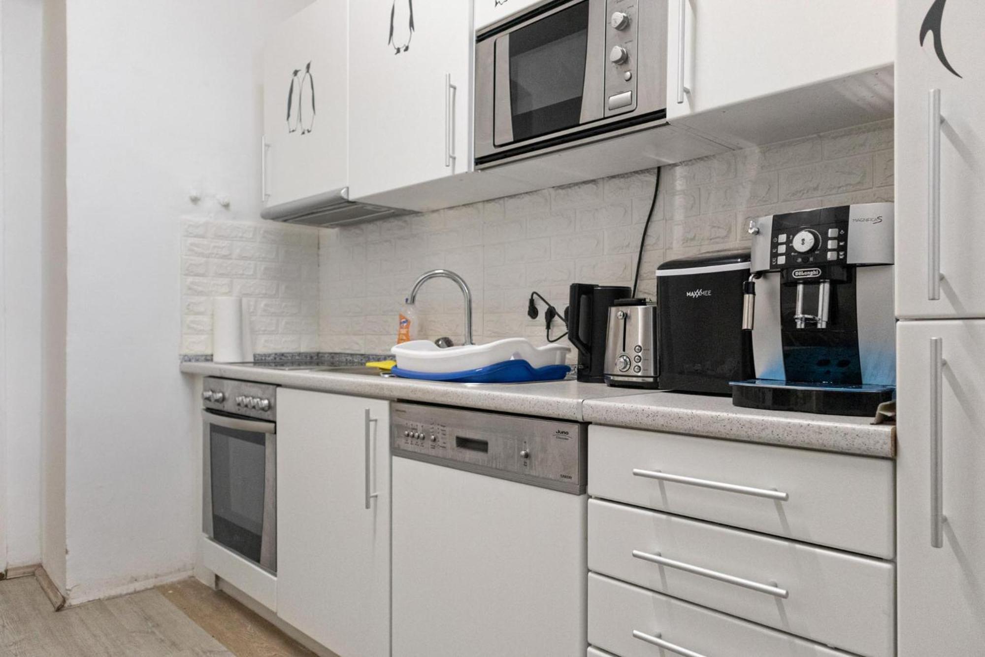 Massive 6br Shared At Millenium For Big Groups * Wien